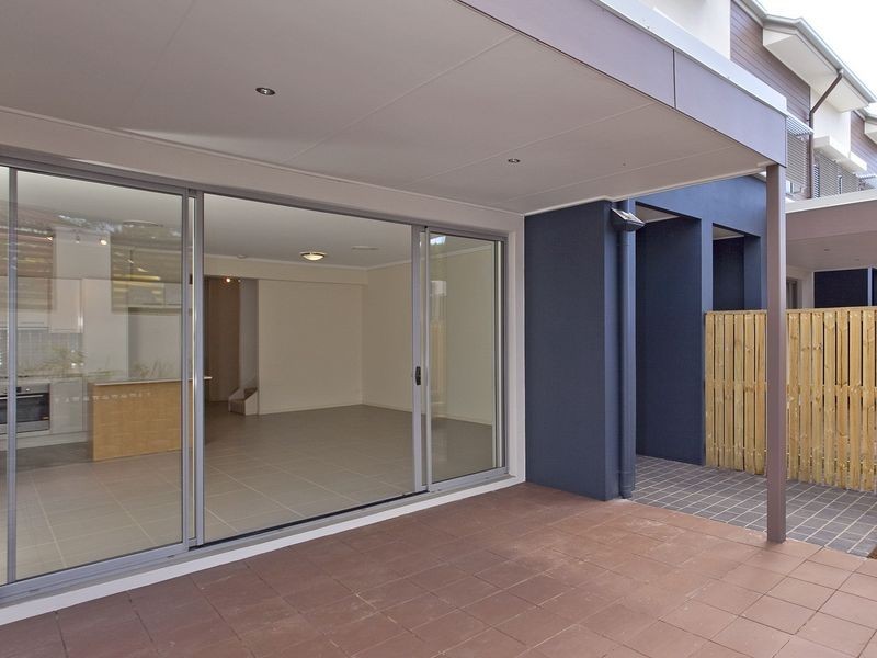 Unit 8/ 62 Island Street, Cleveland QLD 4163