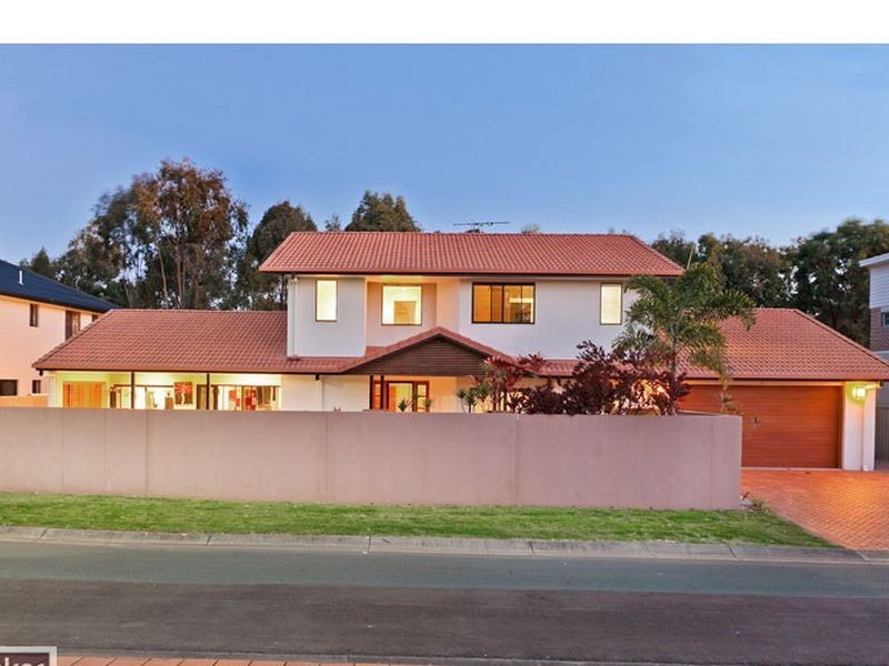 3 Devonstone Street, Cleveland QLD 4163