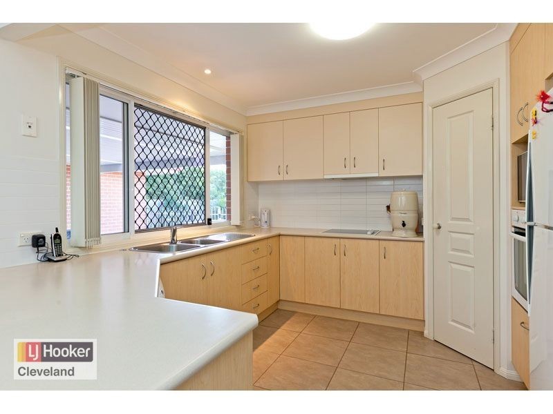 24 Bryce Place, Birkdale QLD 4159