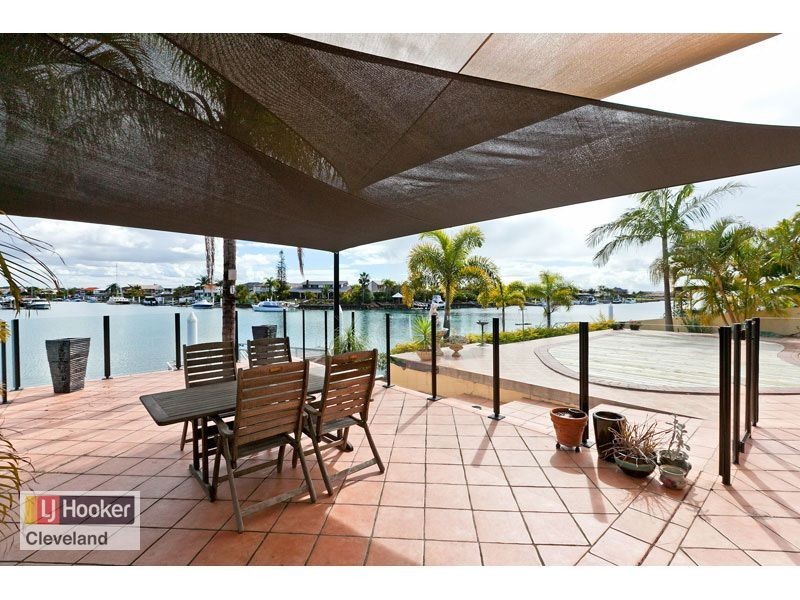 18 Mainroyal Court, Raby Bay QLD 4163
