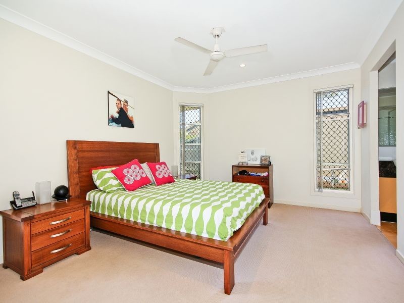54 Morris Circuit, Thornlands QLD 4164