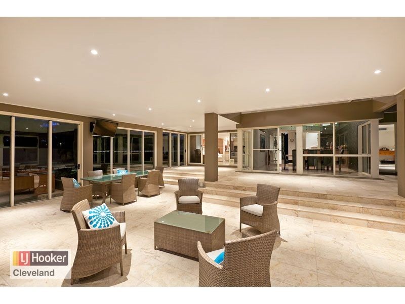 8 Piermont Place, Raby Bay QLD 4163