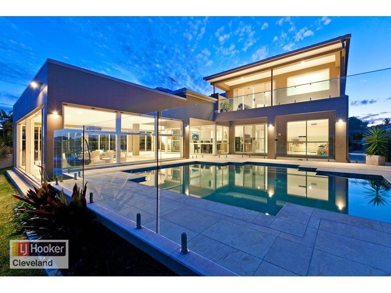 8 Piermont Place, Raby Bay QLD 4163