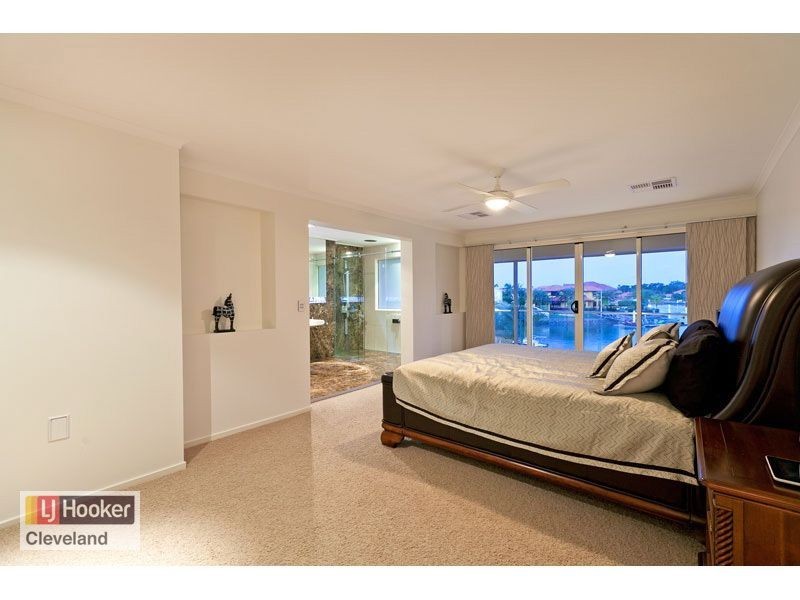 8 Piermont Place, Raby Bay QLD 4163