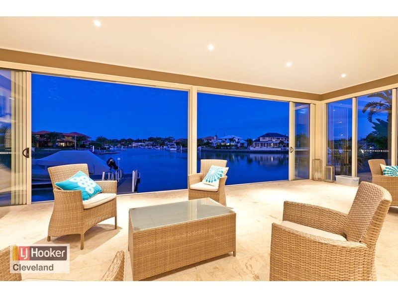 8 Piermont Place, Raby Bay QLD 4163