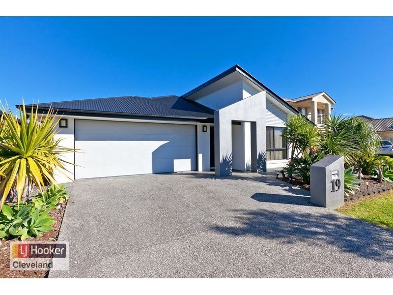 19 Manning Esplanade, Thornlands QLD 4164