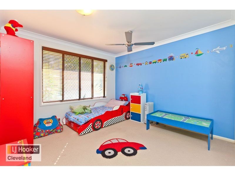 2 Cedarview Place, Wellington Point QLD 4160