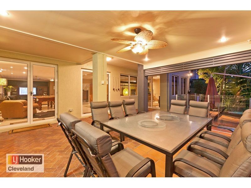 12 Mainroyal Court, Raby Bay QLD 4163