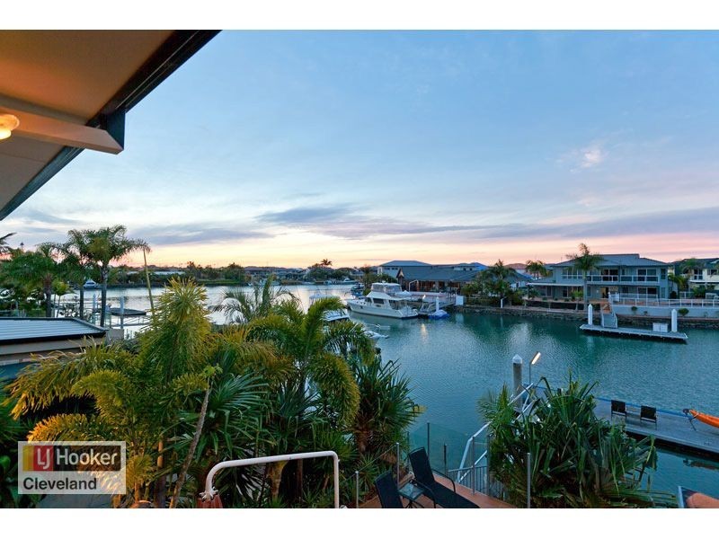 12 Mainroyal Court, Raby Bay QLD 4163