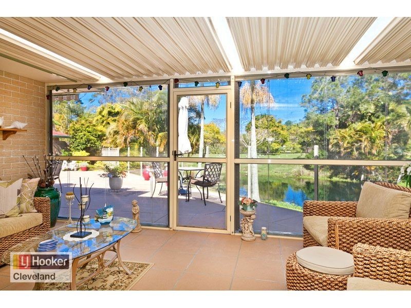 12 Buckler Court, Redland Bay QLD 4165