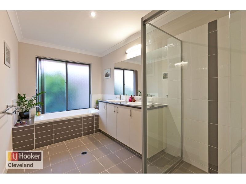 29B Beckwith Street, Ormiston QLD 4160