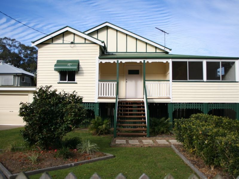 132 Main Street, Redland Bay QLD 4165