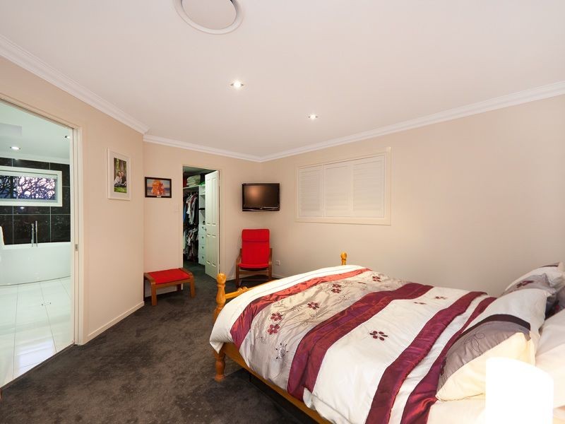 12 Wellesley Street, Wellington Point QLD 4160