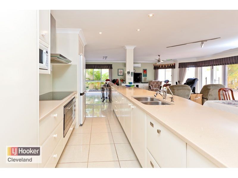 18 Mainroyal Court, Cleveland QLD 4163