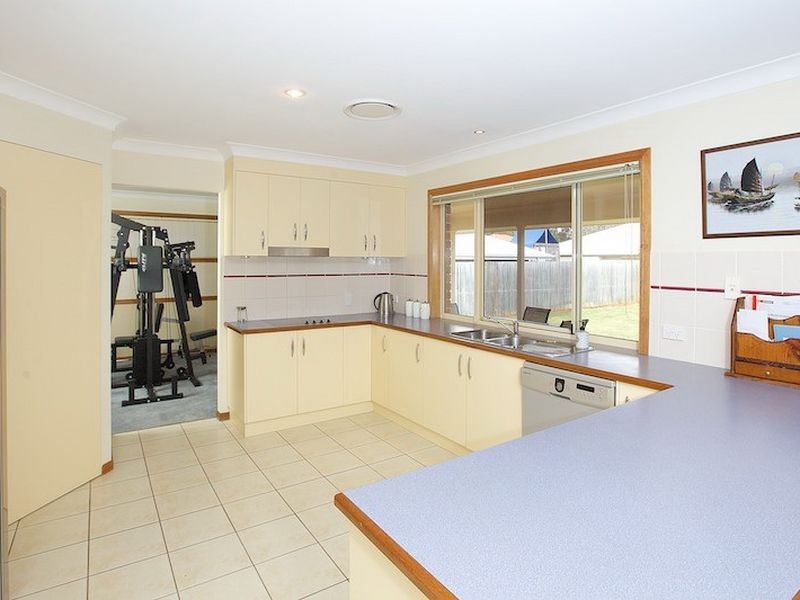 8 Highgreen Place, Thornlands QLD 4164