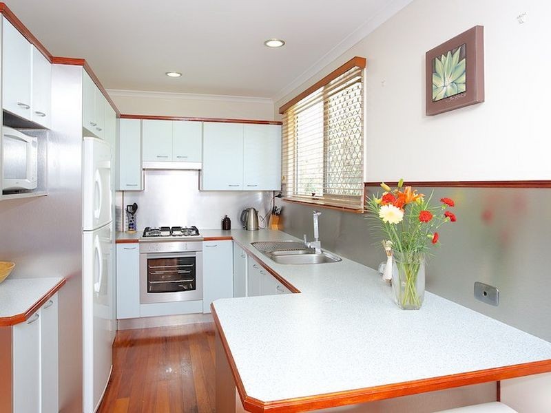 18 Weinam Street, Redland Bay QLD 4165