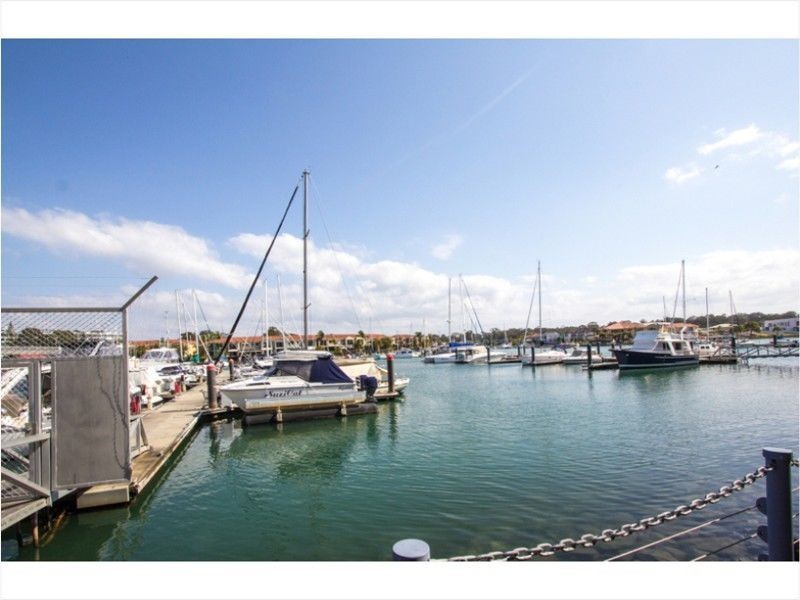 53/18-30 Masthead Drive, Raby Bay QLD 4163