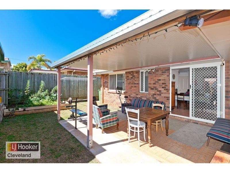 8 Buckler Court, Redland Bay QLD 4165