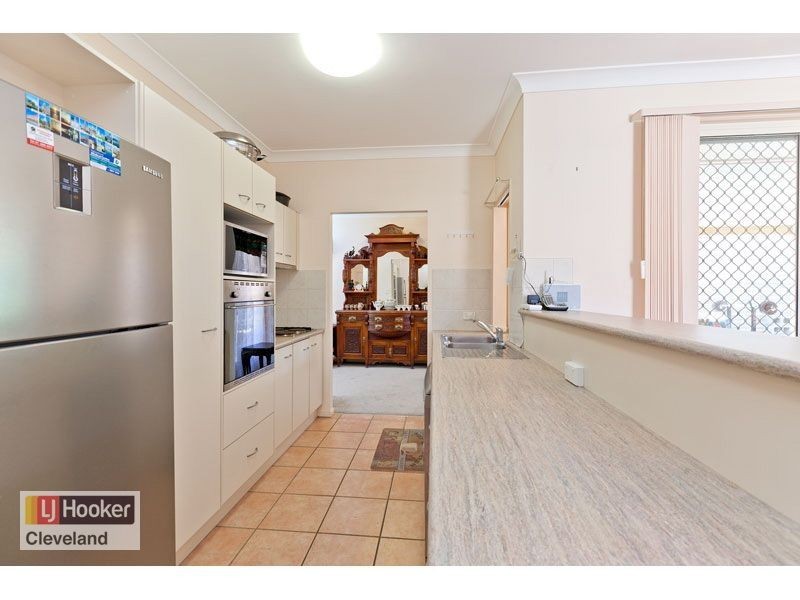 8 Buckler Court, Redland Bay QLD 4165
