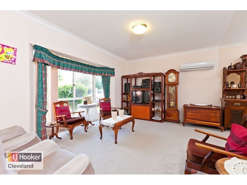 8 Buckler Court, Redland Bay QLD 4165