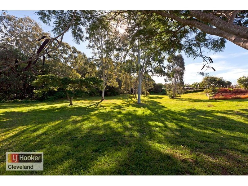 8 Buckler Court, Redland Bay QLD 4165