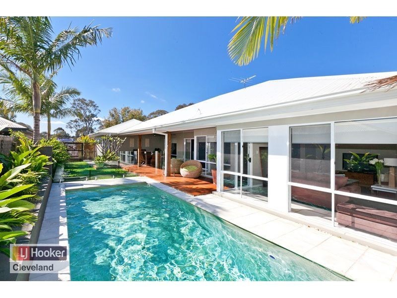 9 Denham Blvd, Redland Bay QLD 4165