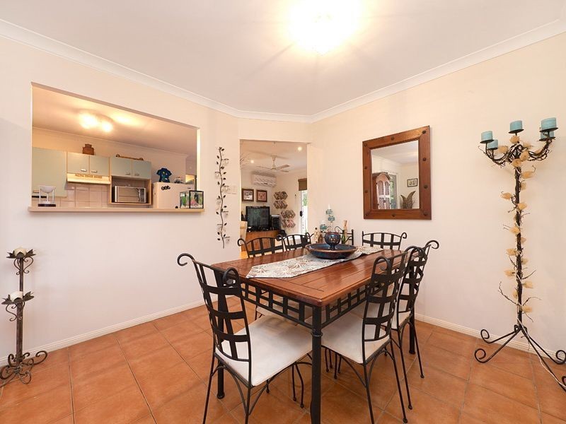 9 Gleneagles Court, Redland Bay QLD 4165