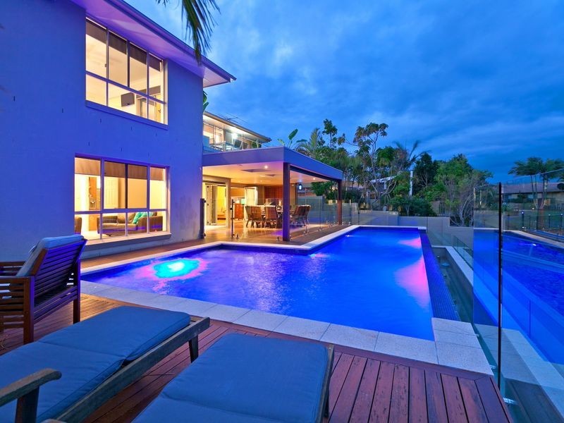 6 Captains Court, Raby Bay QLD 4163