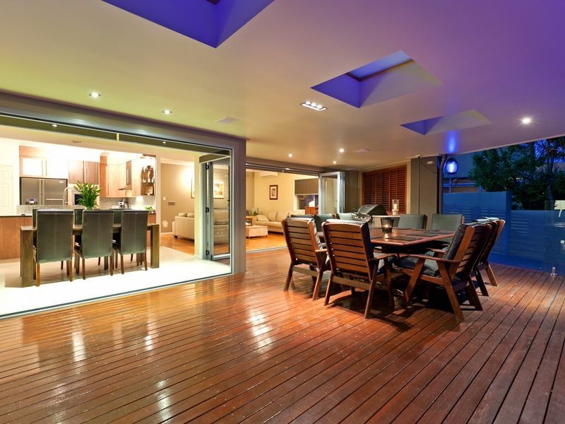 6 Captains Court, Raby Bay QLD 4163