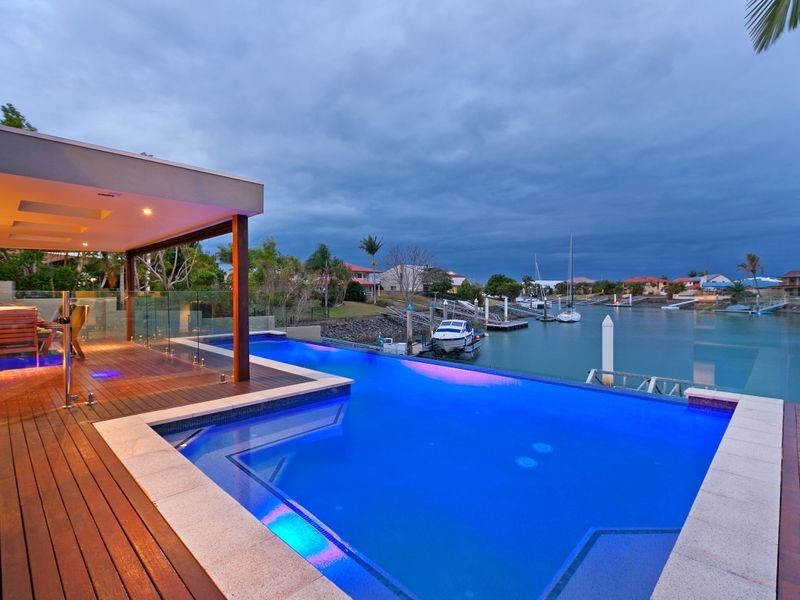 6 Captains Court, Raby Bay QLD 4163