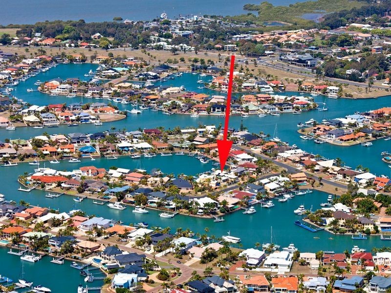 6 Captains Court, Raby Bay QLD 4163