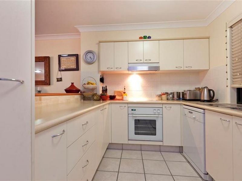 56/6 Harbourview Court, Raby Bay QLD 4163