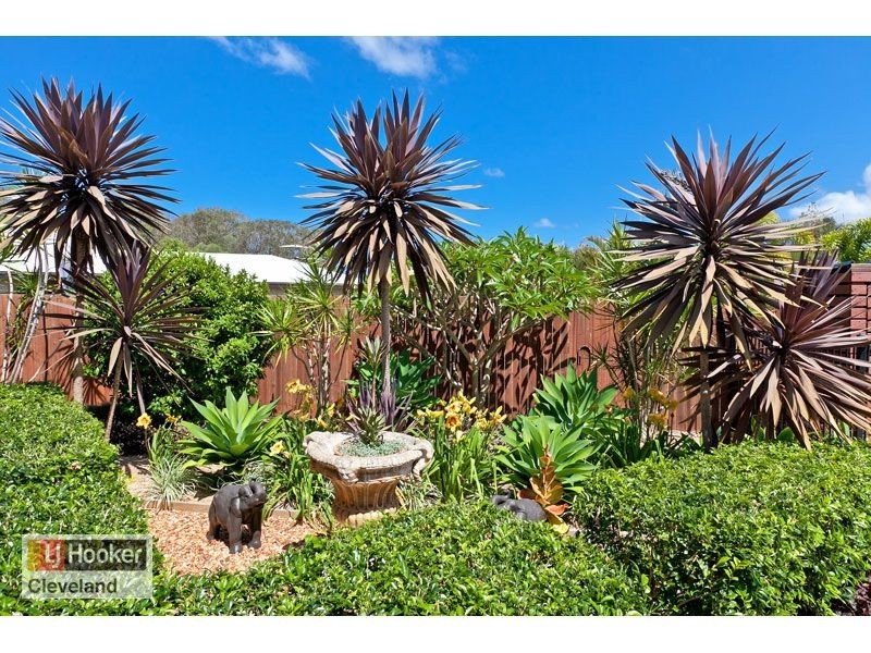 6 Aquila Street, Redland Bay QLD 4165