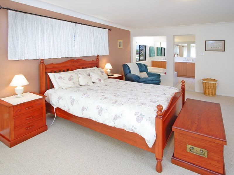 30 Amelia Place, Cleveland QLD 4163