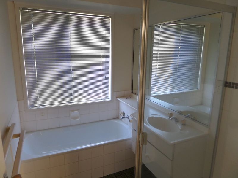 48 Sunshine Drive, Cleveland QLD 4163