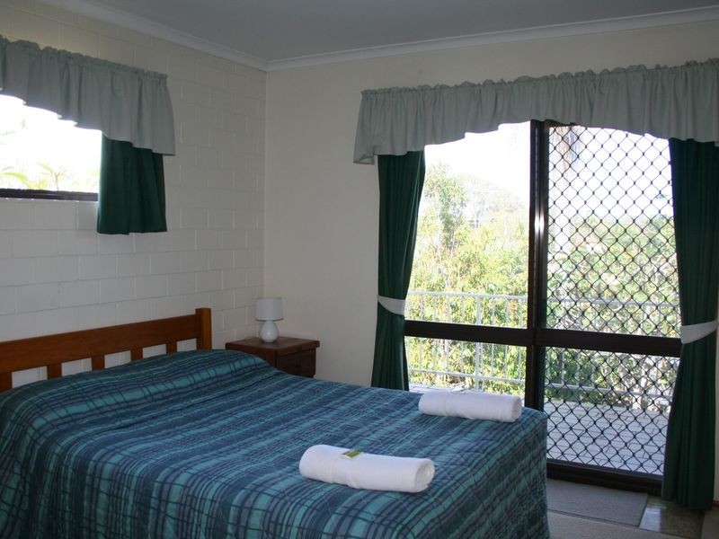 214-216 Bloomfield Street, Cleveland QLD 4163