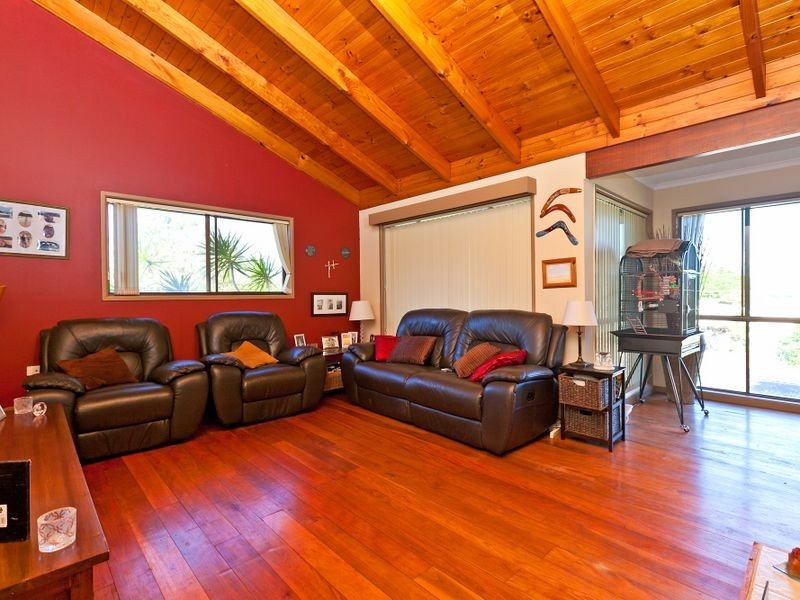 122 Passage Street, Cleveland QLD 4163