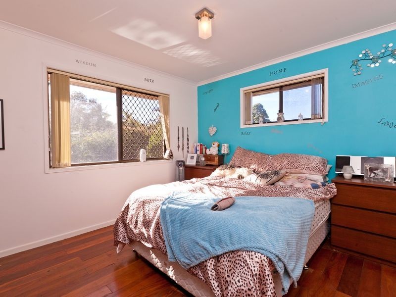 122 Passage Street, Cleveland QLD 4163