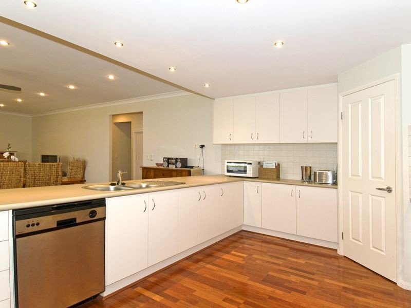 5 Hawkins Place, Thornlands QLD 4164