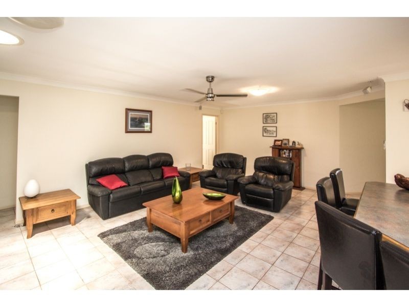 2 Harrogate Terrace, Birkdale QLD 4159