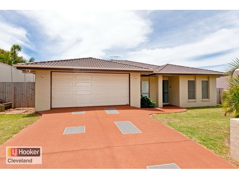 5 Magnetic Place, Redland Bay QLD 4165