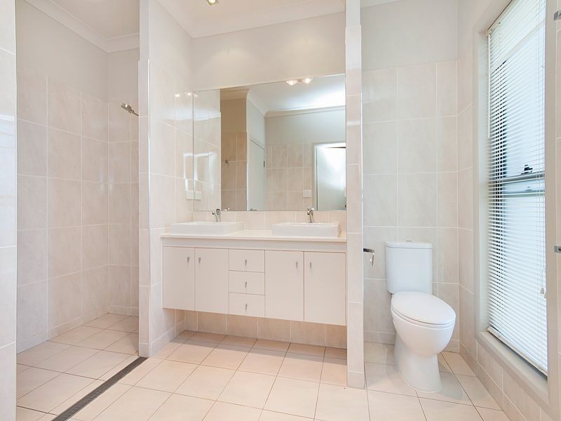 24 Settlers Cct, Mount Cotton QLD 4165