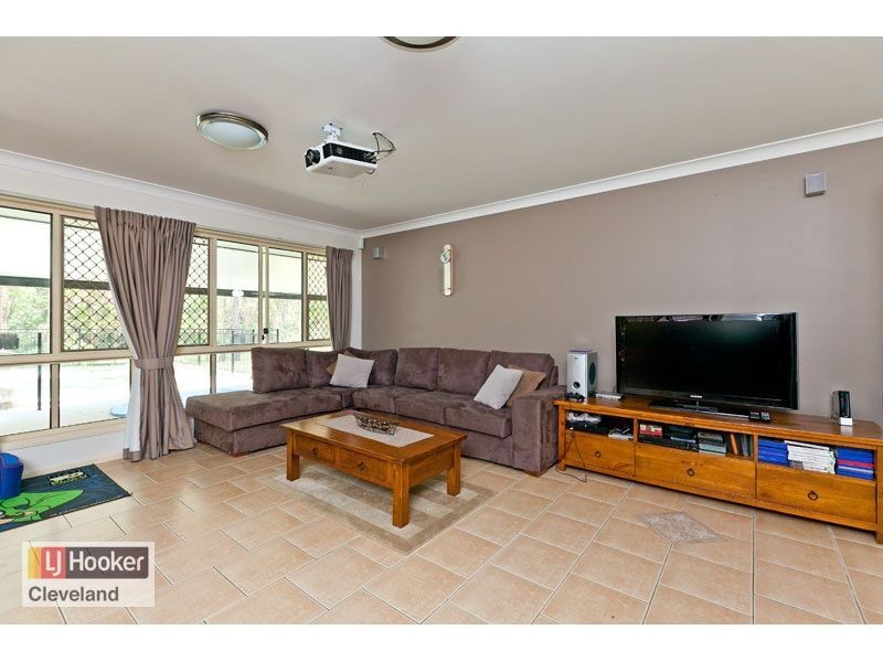 14 Pulbrook Drive, Capalaba QLD 4157