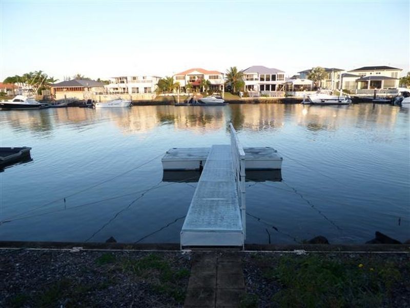 12 Voyagers Court, Cleveland QLD 4163