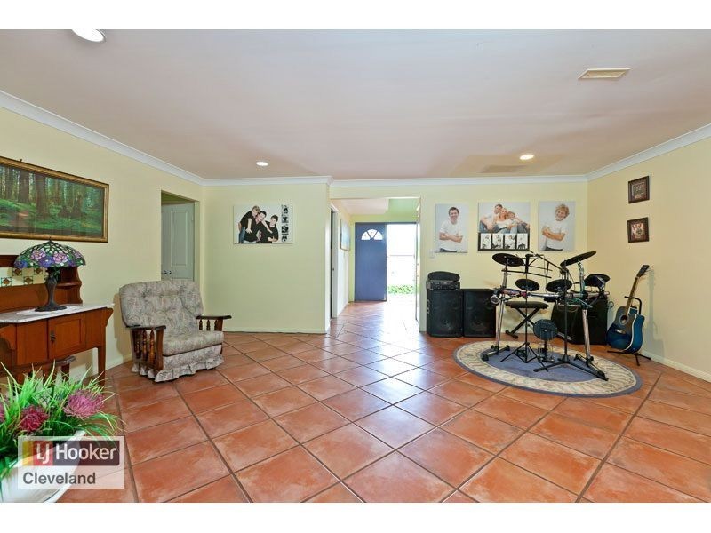 10 Braemar Court, Redland Bay QLD 4165