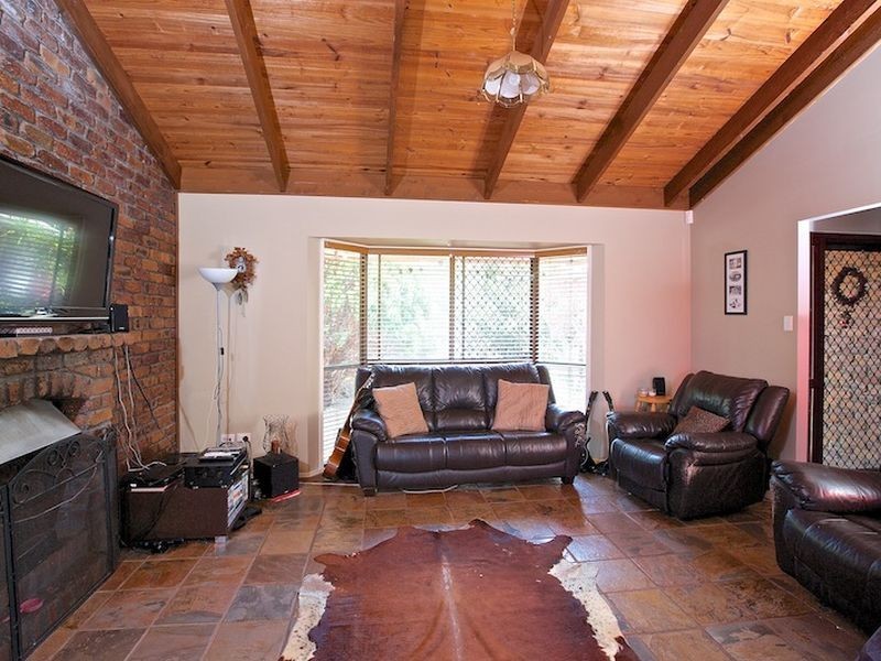 49 Charles Canty Drive, Wellington Point QLD 4160