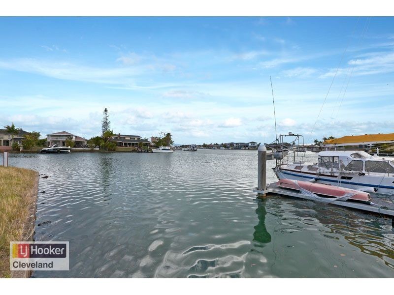 27 Sternlight Court, Raby Bay QLD 4163