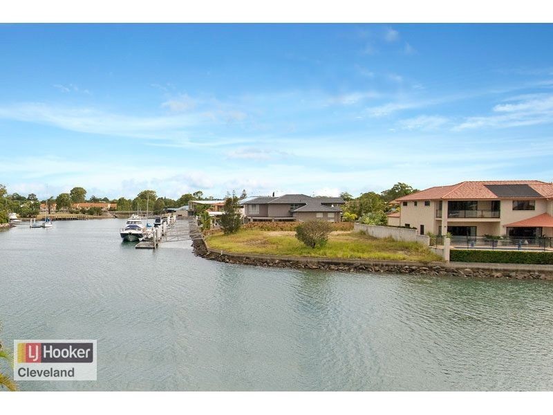 27 Sternlight Court, Raby Bay QLD 4163