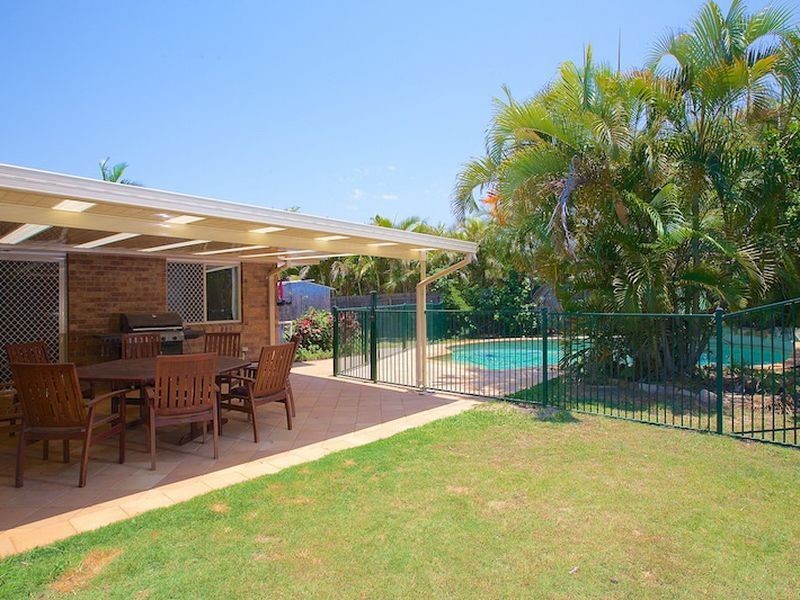 23 Poinciana Avenue, Victoria Point QLD 4165