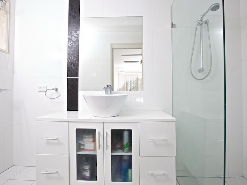 23 Poinciana Avenue, Victoria Point QLD 4165